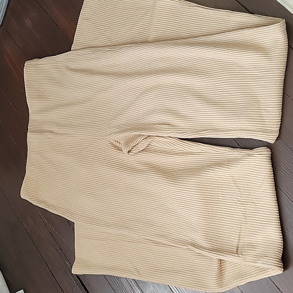 NEW Ribbed Lounge Pant from Express - Picture 5 of 5